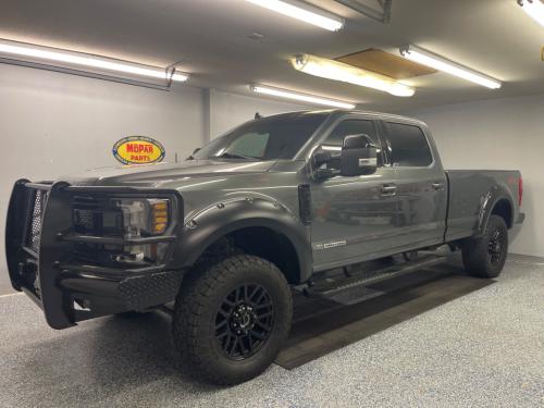 2019 Ford F-350 Lariat Ultimate FX4 Crew Cab One Owner Like New!!!